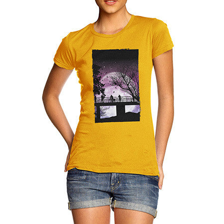 Women's Moon So Close T-Shirt