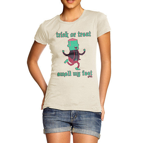 Women's Trick Or Treat Smell My Feet T-Shirt