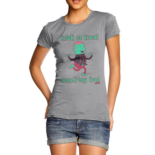 Women's Trick Or Treat Smell My Feet T-Shirt