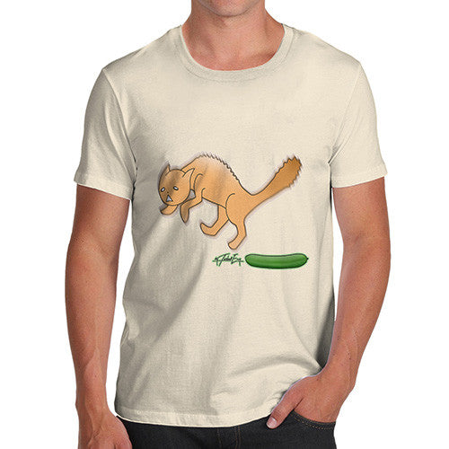 Men's Cat Scared Of Cucumbers T-Shirt