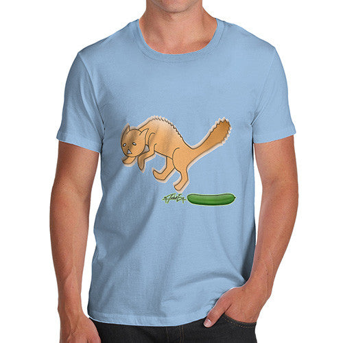 Men's Cat Scared Of Cucumbers T-Shirt