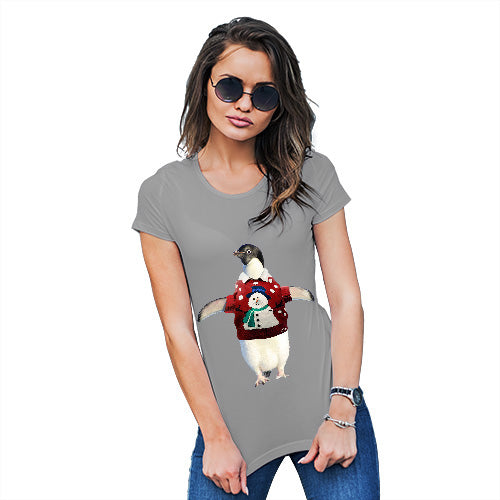 Penguin Christmas Jumper Women's T-Shirt 