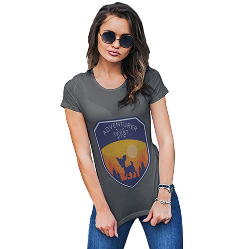 Der Adventurer Women's T-Shirt 