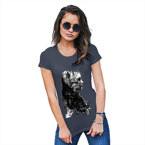 Beautiful Lady Castle Women's T-Shirt 