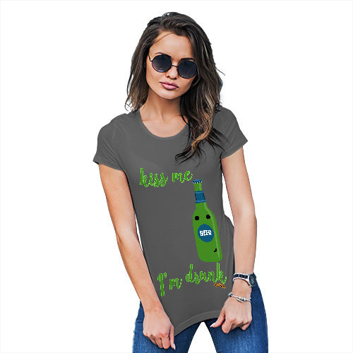 Novelty Tshirts Women Kiss Me I'm Drunk Women's T-Shirt Large Dark Grey