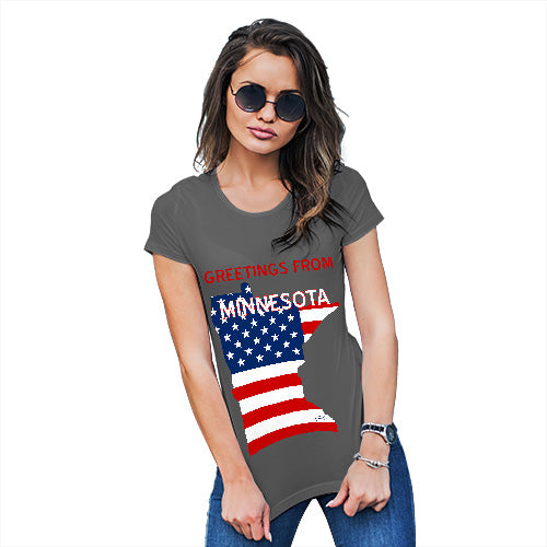 Funny T-Shirts For Women Greetings From Minnesota USA Flag Women's T-Shirt Large Dark Grey