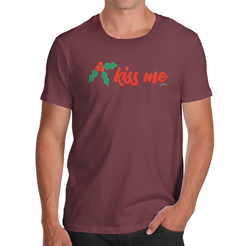 Mens Novelty T Shirt Christmas Kiss Me Mistletoe Men's T-Shirt Large Burgundy
